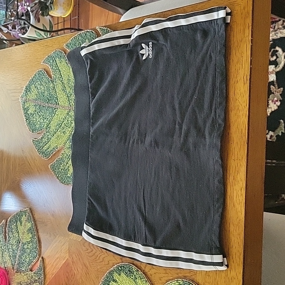 Used good condition Adidas skirt oasis concert